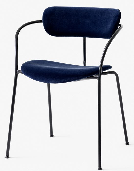 AV13 - Pavilion Armchair