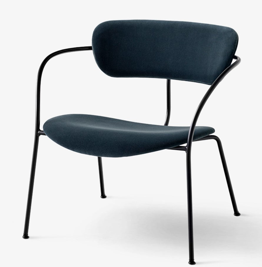 AV11 - Pavilion Lounge Chair