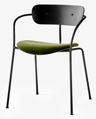 AV4 - Pavillion Armchair