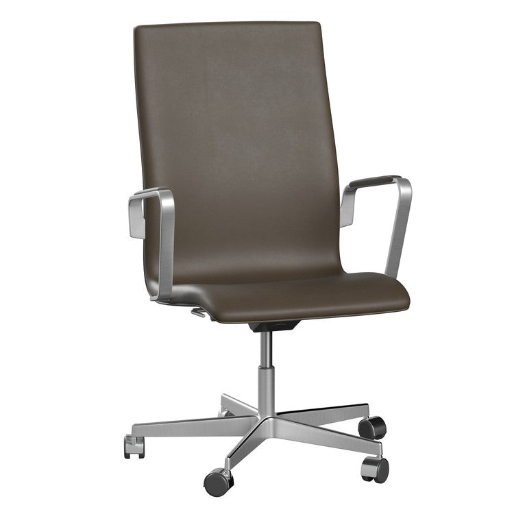 3293W - Oxford Armchair Medium back 5-Star base on castors