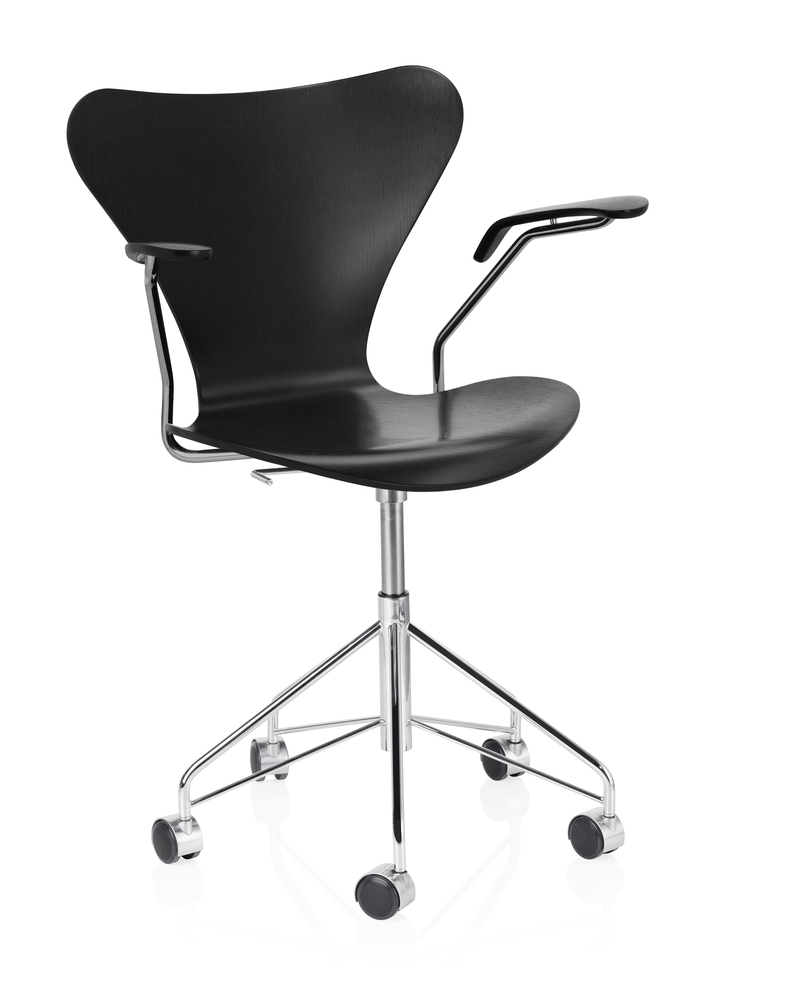 3217 - Series 7 Swivel Armchair