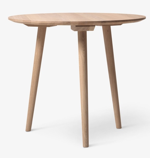 SK3 - In Between dining table