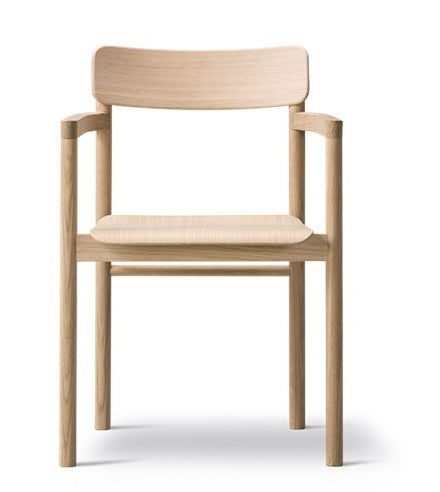 Post Armchair - Model 3445