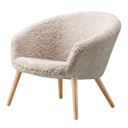 Ditzel Lounge Chair - Model 2631 / Walnut legs / Sheepskin Moonlight